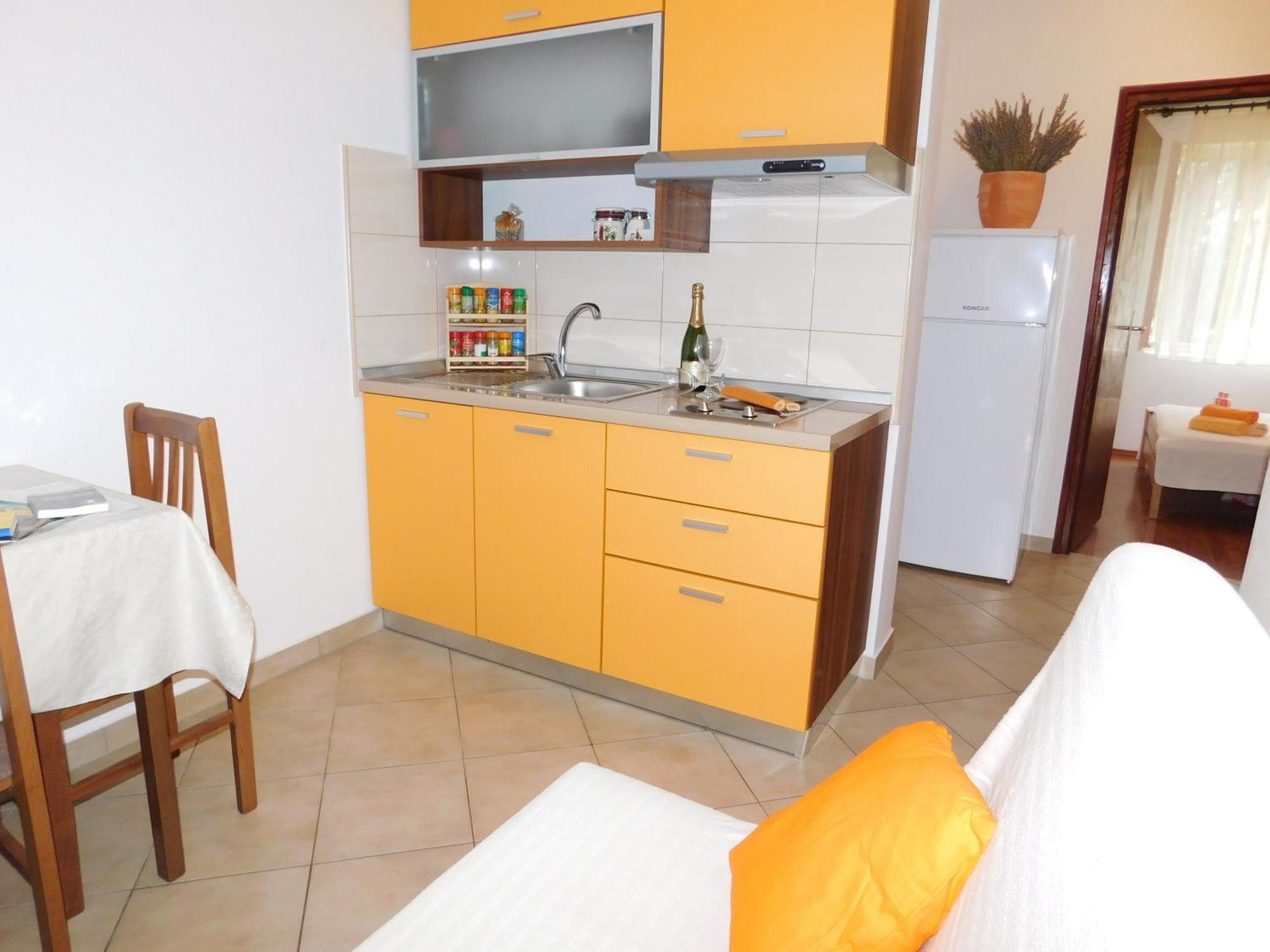 Apartments Iva Pakostane Exterior photo
