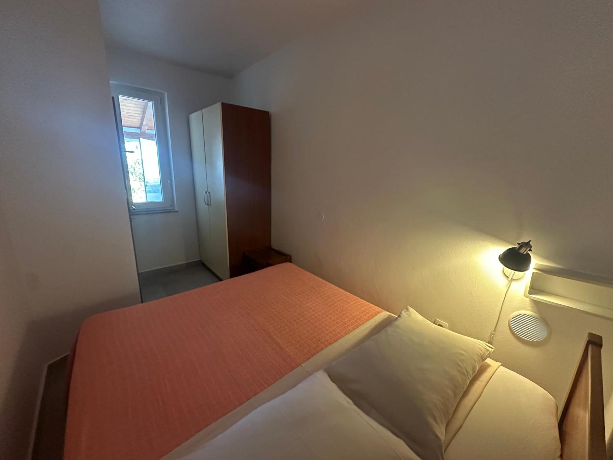 Apartments Iva Pakostane Exterior photo